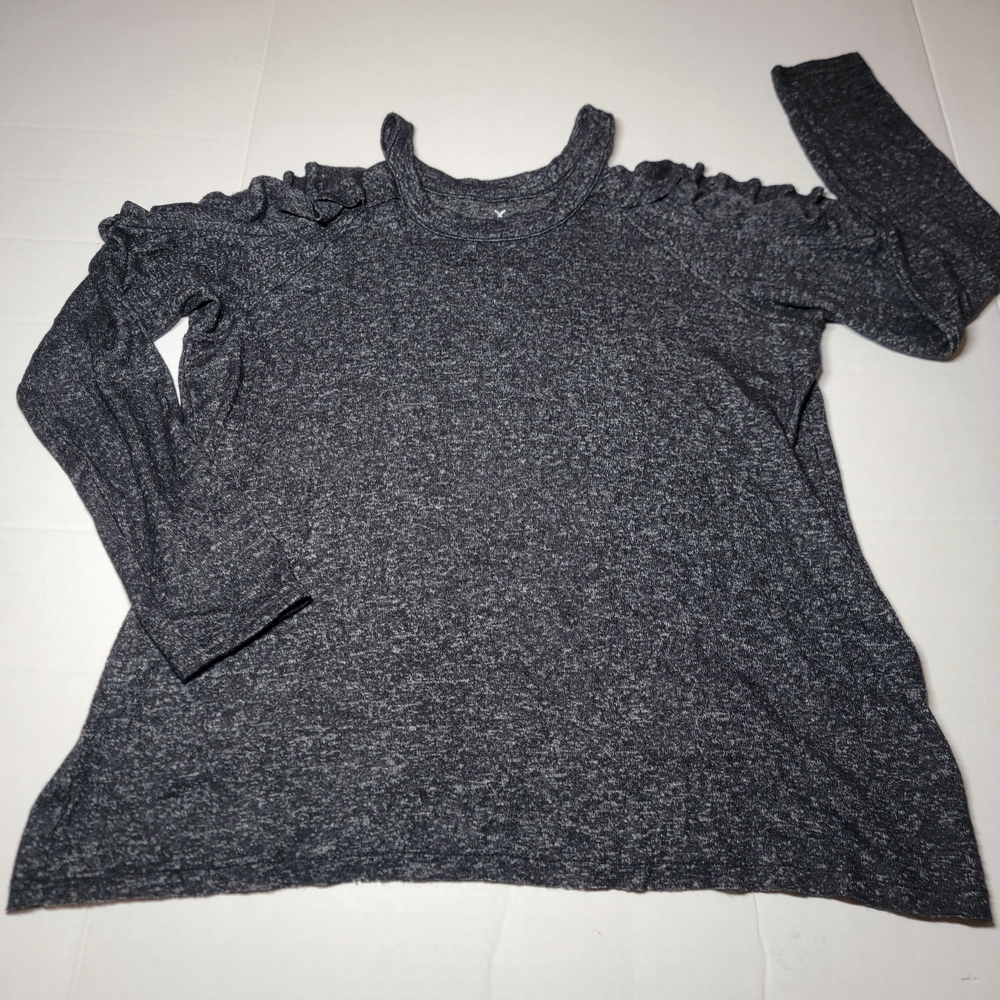 American Eagle Outfitters Cold Shoulder Ruffle Lightweight Sweater Size Large